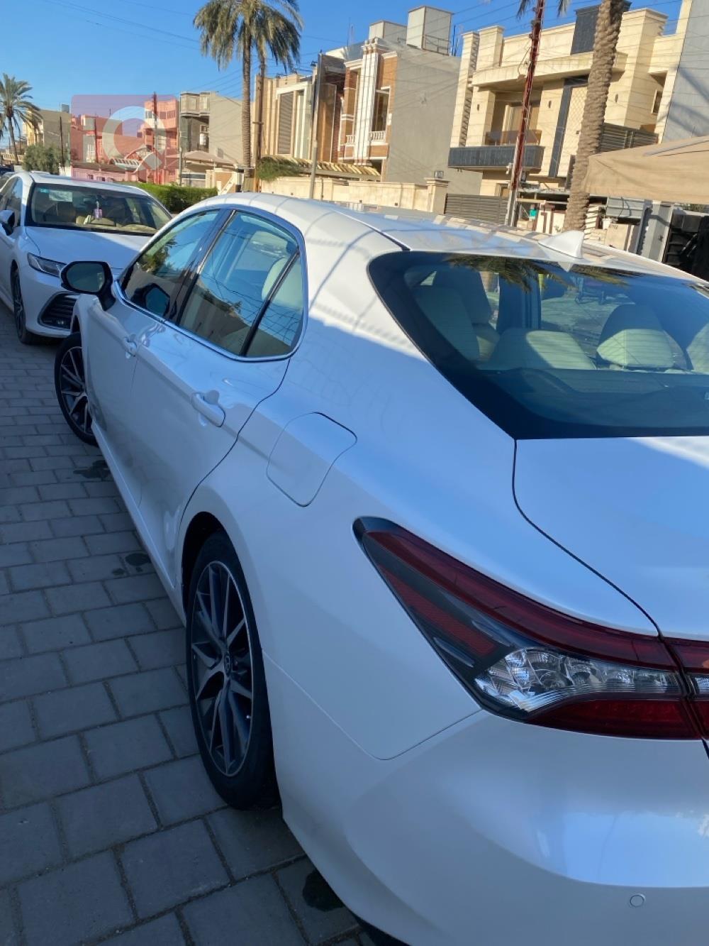 تۆیۆتا کامری